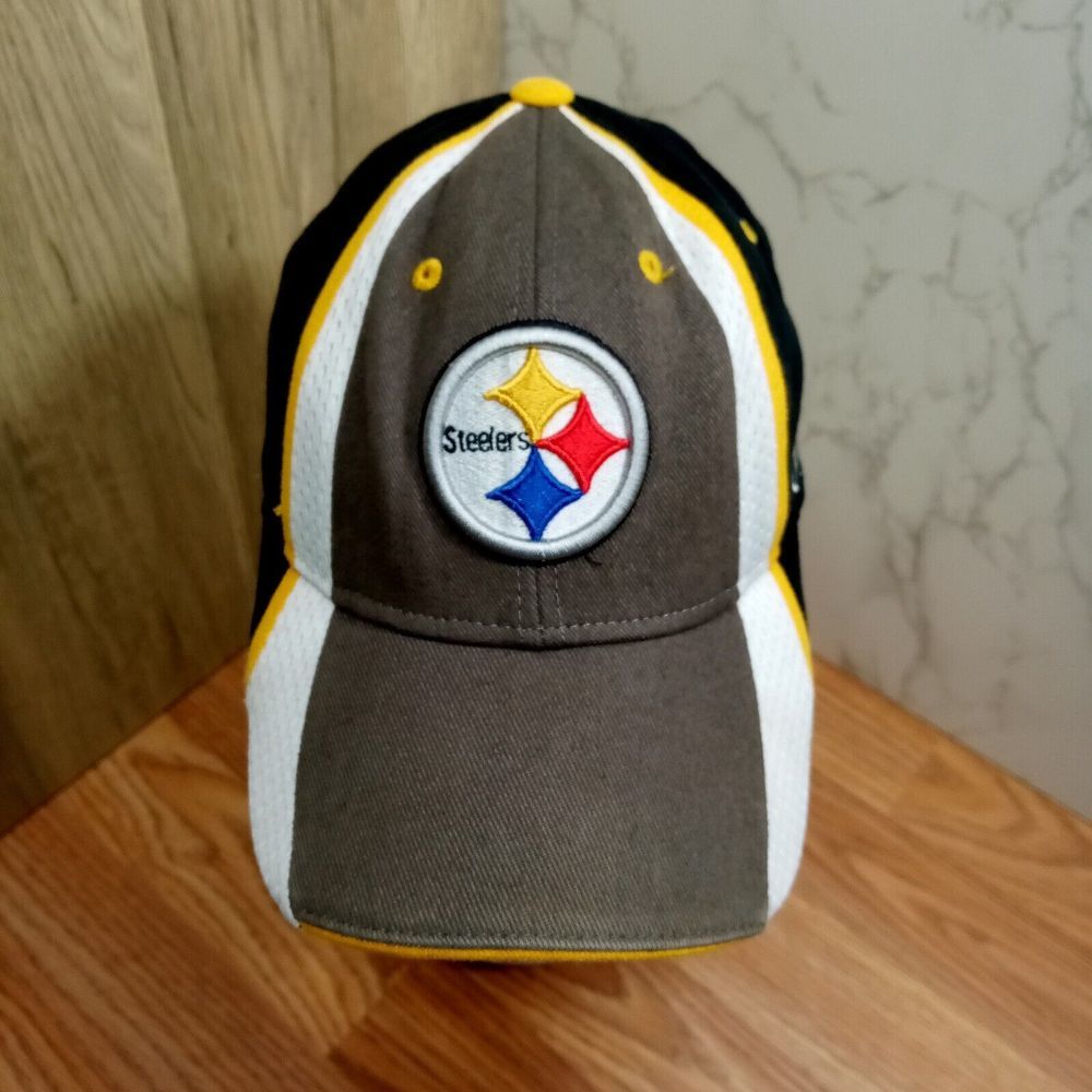 Pittsburgh Steelers Fitted Hat Stretch Fit M/L Embroidered‎ Team Logo Reebok NFL